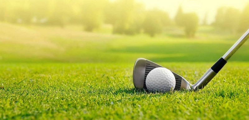 Villers-la-Ville: Balade au départ du Golf de Rigenée.