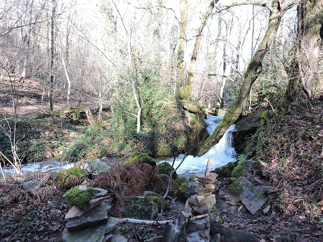 Randonnée les hauts de Roussoulps - Pont de Larn