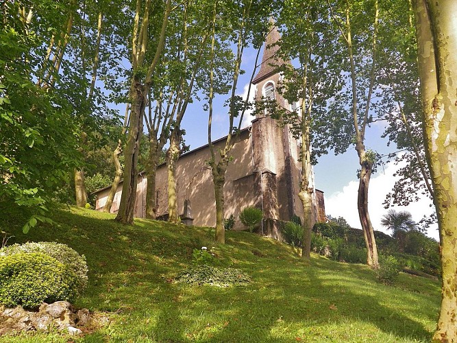 circuit de randonnée pédestre Les Bénédictins Larreule - cph CCLB64 Tourisme Nord Béarn Madiran