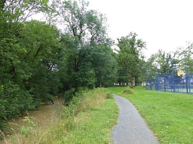 Serres-Castet rando balade collines lac tourisme bearn madiran (30)