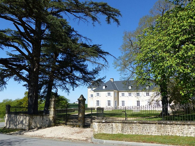 Claracq, sentier et villa Lalonquette, cph Tourisme Nord Béarn et Madiran (24)