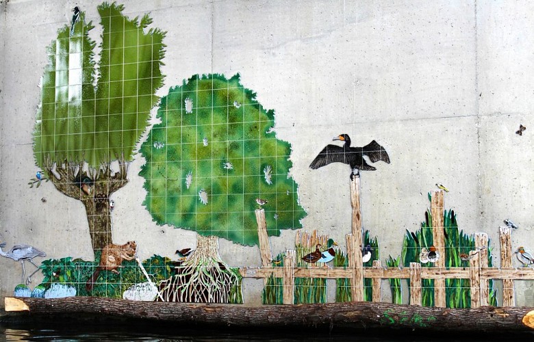 Fresque représentant la vie de la Sarre