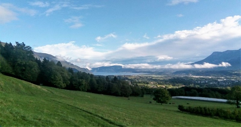 Cycling up the Pas du Lièvre via the Col de l'Epine (Chambéry side)
