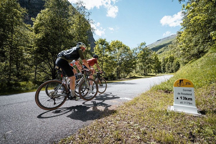 Cycling up Cormet de Roselend from Bourg-Saint-Maurice