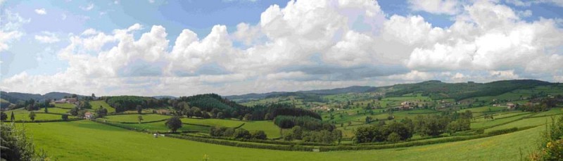Panorama sur le bocage de St Bonnet