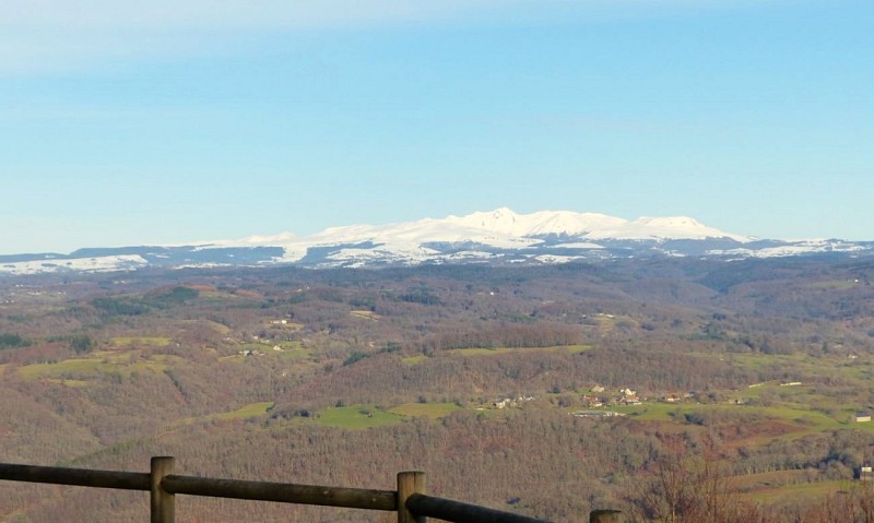 Vue Sancy Auvergne panorama des Orgues©OT BORT