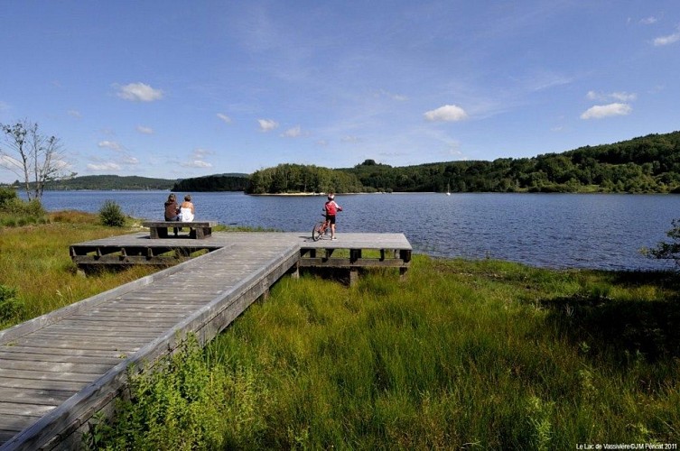 Tour du lac de Vassivière, "Sentier de rives"