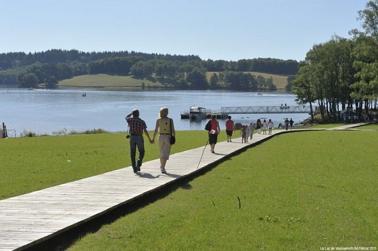 Tour du lac de Vassivière, "Sentier de rives"
