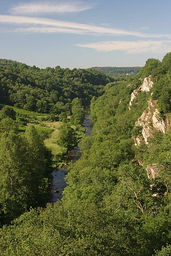 circuit-pedestre-les-meandres-de-la-sarthe-saint-leonard-des-bois-72-iti-1