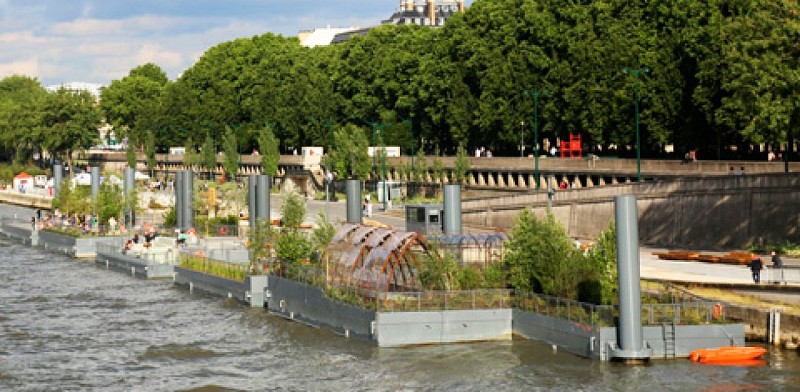 The floating islands of the Seine