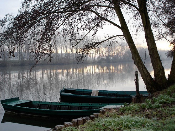vallee-de-la-sarthe-barques-Parcé-ITI72