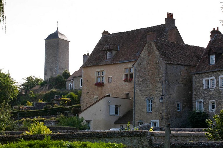 vallee-de-la-sarthe-Tour-Parcé-ITI72