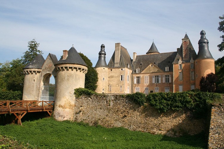 château de Semur-en-Vallon