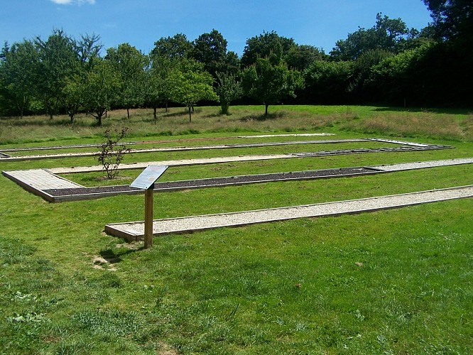 Sentier des Vanupieds au Domaine du Gasseau