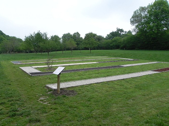 Sentier des Vanupieds au Domaine du Gasseau