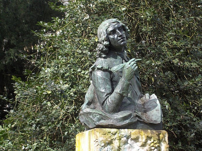 Randonnée pédestre. Aubigné Racan