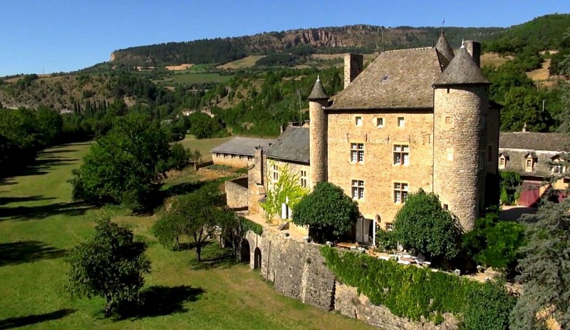 Chateau Privée de Ressouches