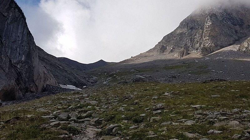 Hiking Trail: Les Quatre Têtes via Doran (2364 m)