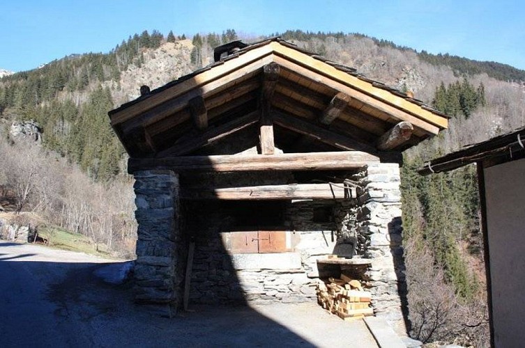 Le four des Mollinets
