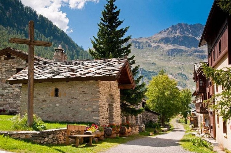 La chapelle Sainte-Lucie aux Branges