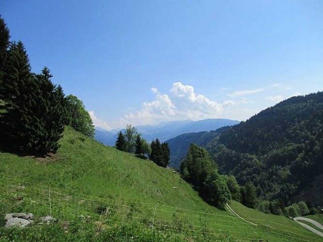 Boucle de Celliers (B17)