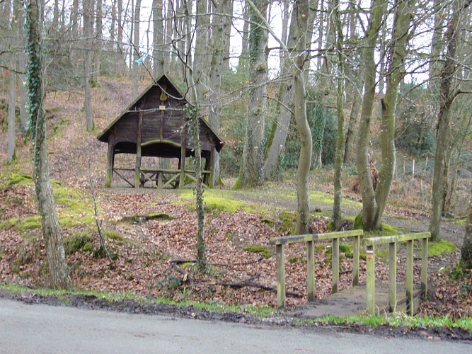 Carrefour des 3 ponts - forêt de Perseigne