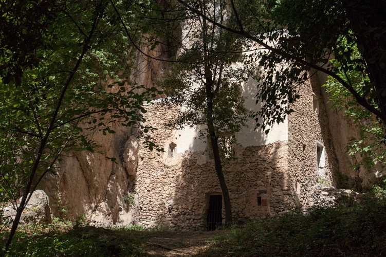 Randonnée des Molières vers les Orris, La Roquebrussanne