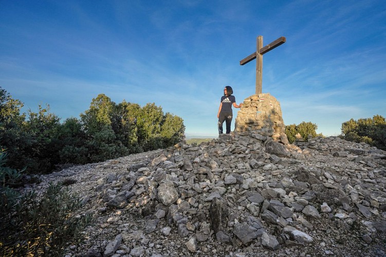 Rando Néoules - Pilon Saint Clément