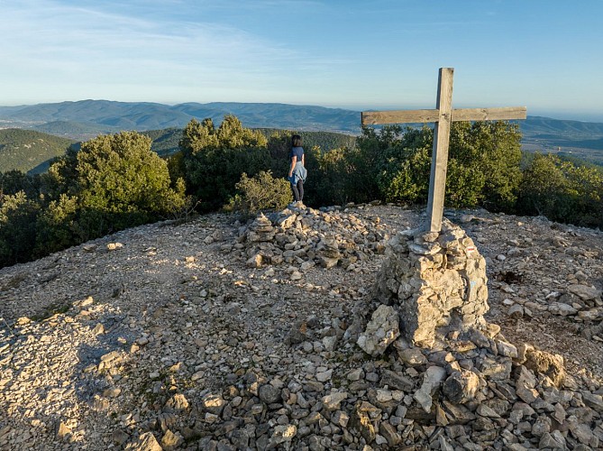 Rando Néoules - Pilon Saint Clément