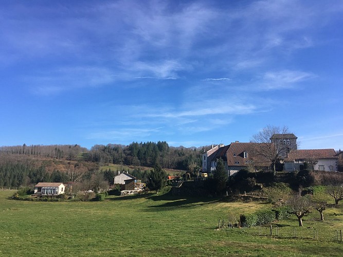 Le sentier des Fraulières