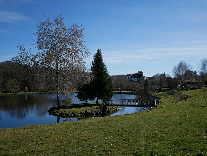 Le sentier des Fraulières