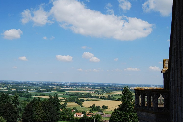 RANDONNÉE AUTOUR DU SANCTUAIRE AUX GARDES