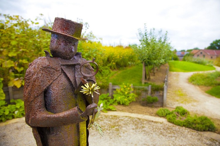 A pied, dans la campagne flobecquoise
