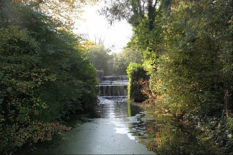 "Heritage through the lens of sustainable development - Lille, from the Porte de Gand to the Napoleon Bridge"