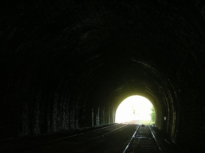 Circuit de la cheminée d'aération du tunnel ferroviaire