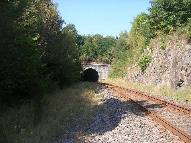 Circuit de la cheminée d'aération du tunnel ferroviaire