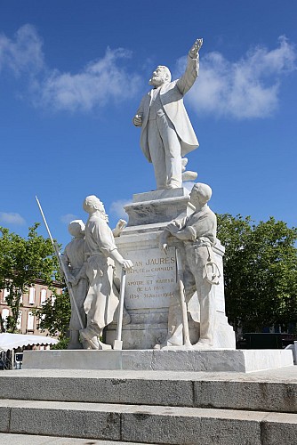 Statue Jean Jaurès