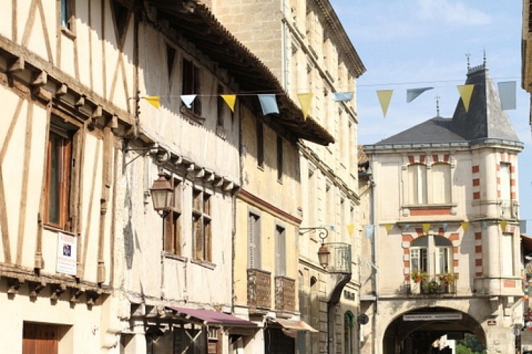 "Sur les pistes de Robin" la Bastide de Sainte-Foy-La-Grande