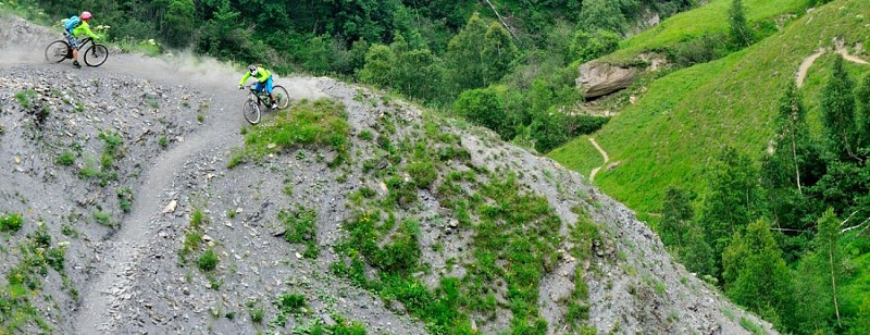 The Col de la Valette from Besse