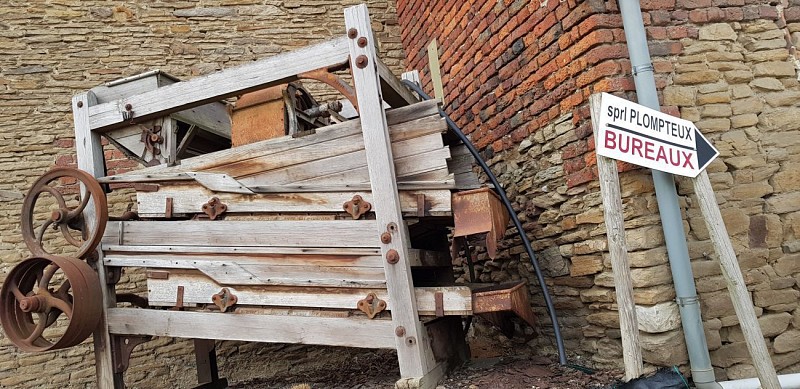 Le bois Saint-Remacle, le quartier Saint-Roch, les vignes d'Aigremont et le Pré Renard