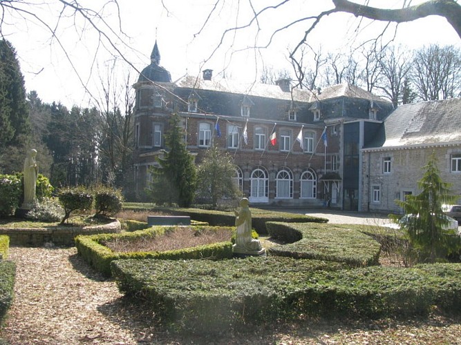 Banneux-chateau des fawes