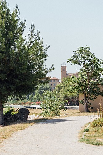 Bouches-du-Rhône en Paysages - Istres, les jardins de l'Etang