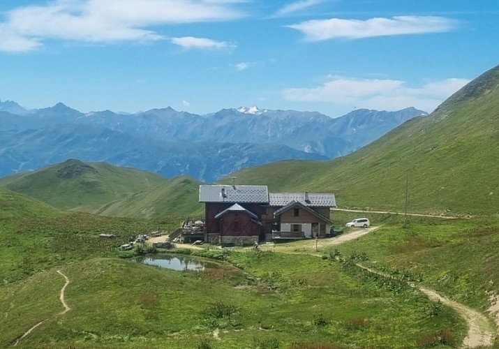 Notre-Dame-du-Pré - Le Mont Jovet" - Rando Pédestre 2 jours