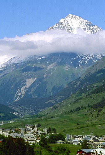 Le chemin de l'Endroit