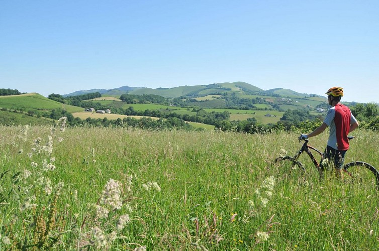 Vue vers le col de Seregu