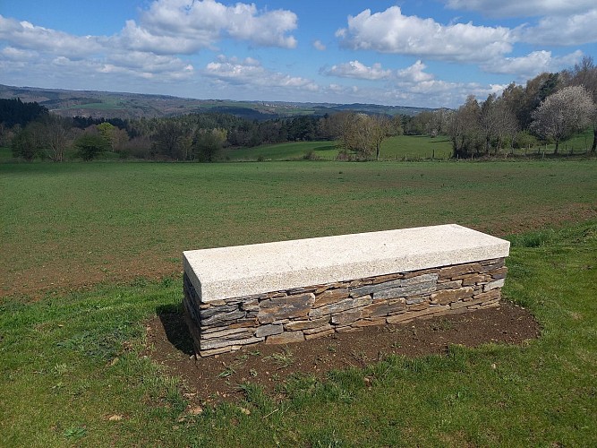 Randonnée Magnac - Fridefont