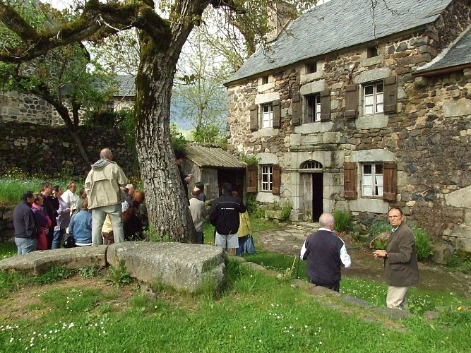 Loubaresse-ferme Allègre-margeride-cantal-auvergne