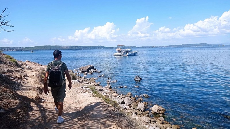 Sentier entre mer et étangs_Martigues