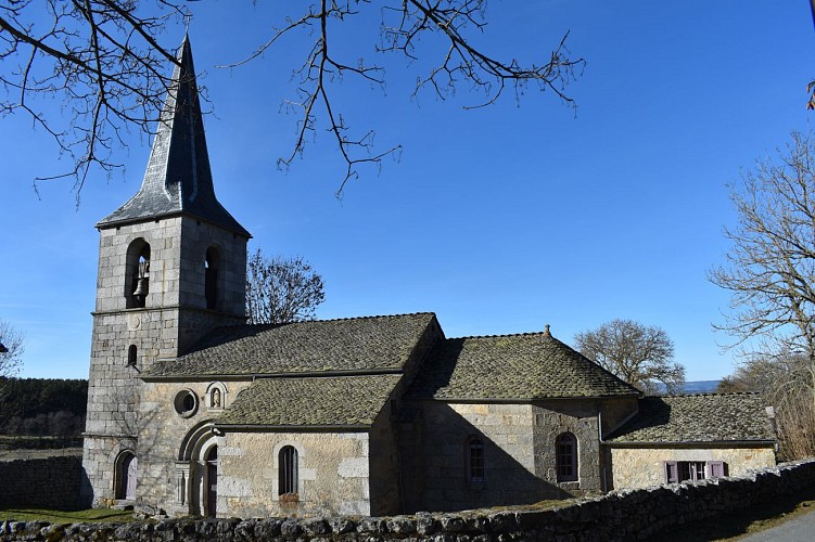 Chemin des écoliers de Saint-Marc-Margeride-Cantal-Auvergne