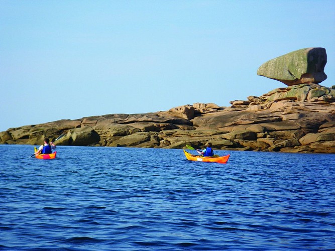 Kayak autour des îles sur Lannion et Trébeurden